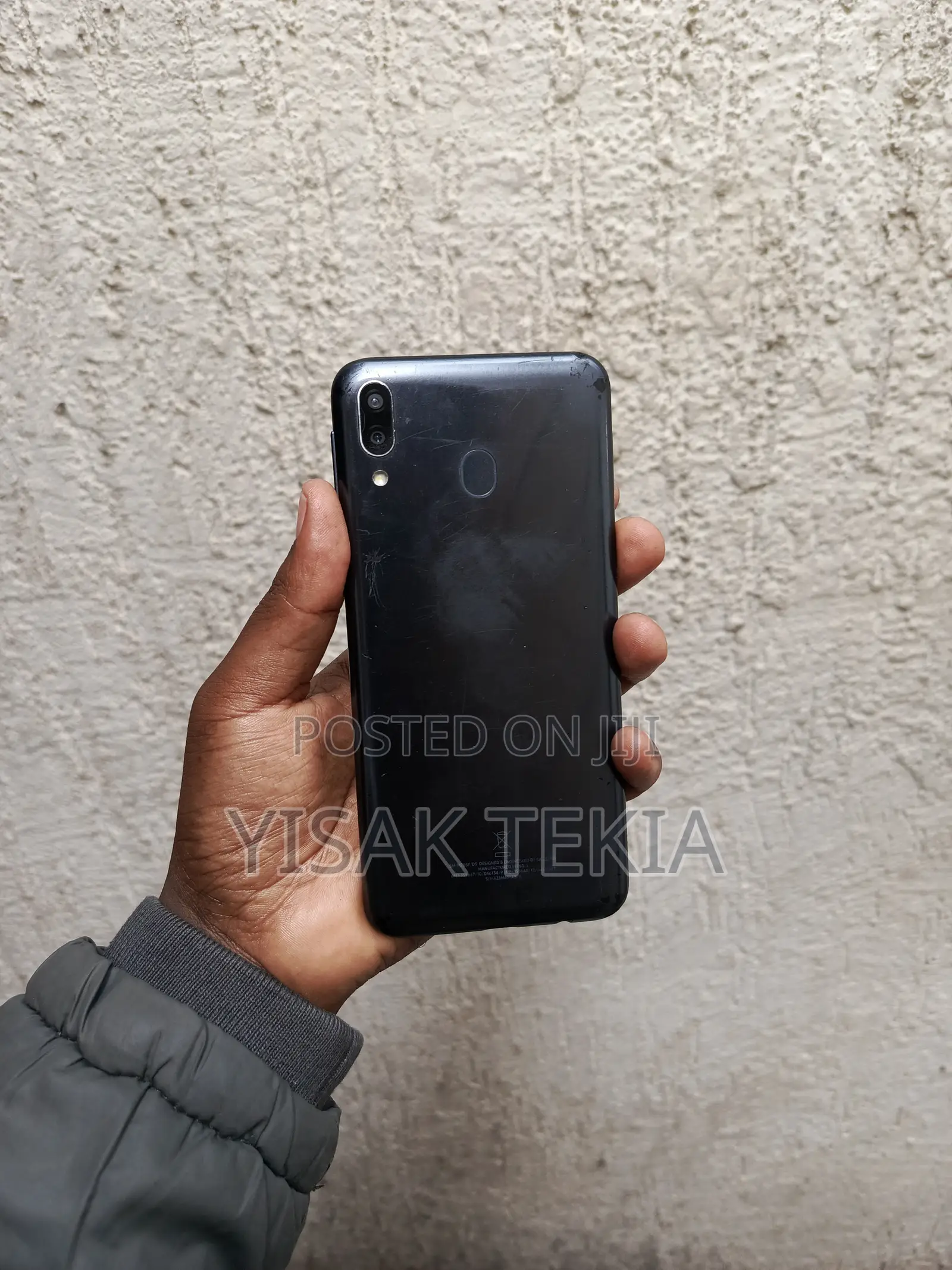 Samsung Galaxy M20 32 GB Black