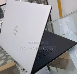 Photo - New Laptop Dell Precision 5540 16GB Intel Core I9 SSD 512GB