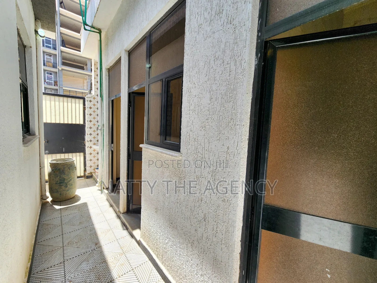 Furnished 3bdrm Villa in Summiy, Bole for sale