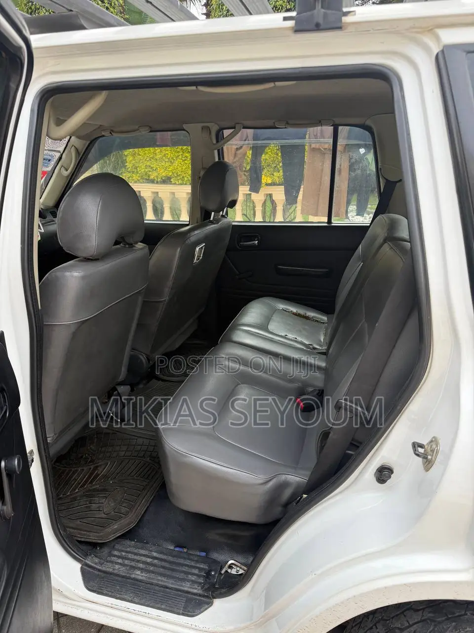 Nissan Patrol 2010 White