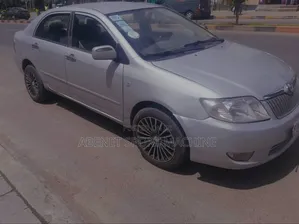 Toyota Corolla Sedan 2005 Silver