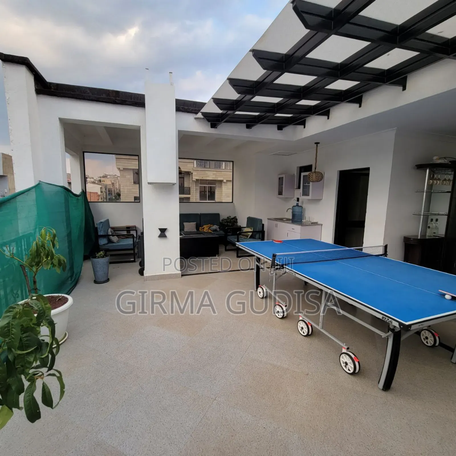 Furnished 7bdrm House in Bole for sale