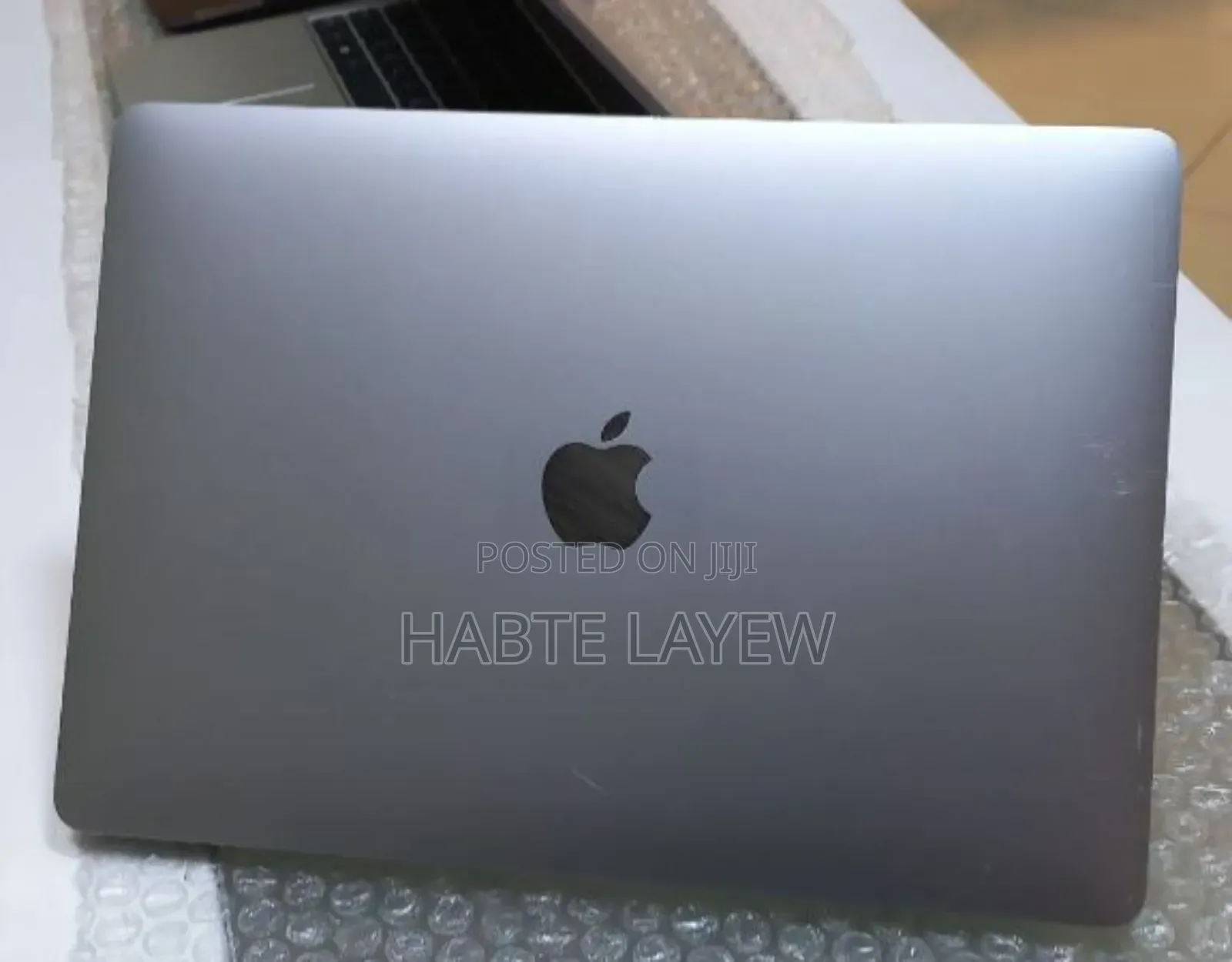 New Laptop Apple MacBook Air 8GB Intel Core I5 SSD 256GB