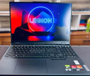 New Laptop Lenovo Legion 5 16GB AMD Ryzen 7 SSD 1T