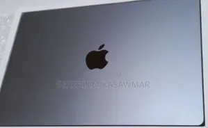 New Laptop Apple MacBook Pro 8GB Apple M3 SSD 512GB