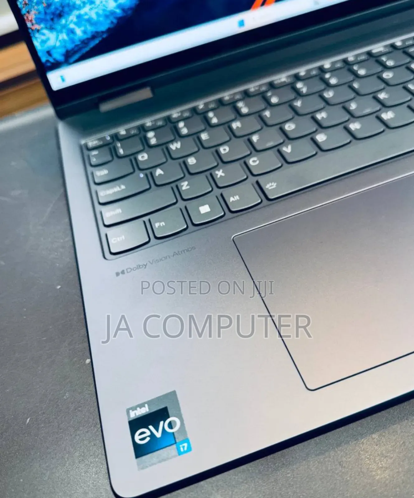 New Laptop Lenovo Yoga 7i 16GB Intel Core I7 SSD 512GB