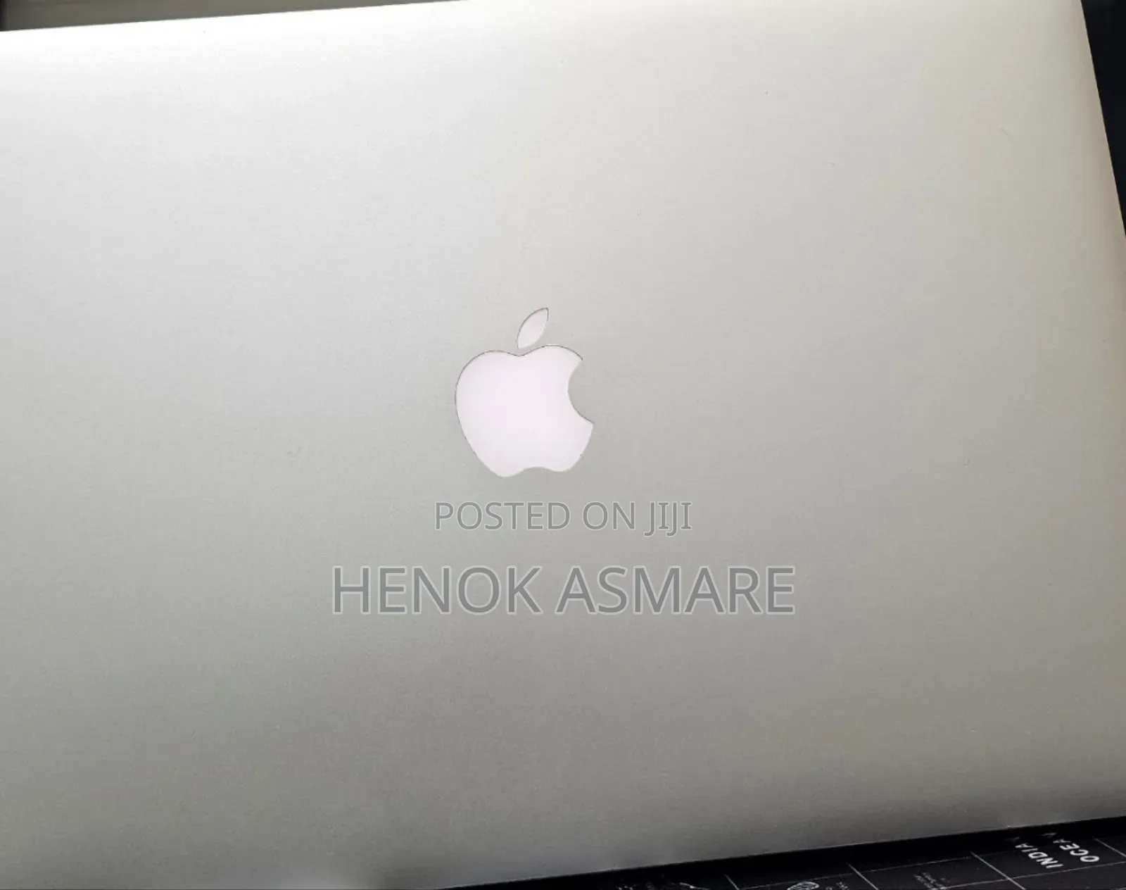 New Laptop Apple MacBook Pro 16GB Intel Core I7 SSD 256GB