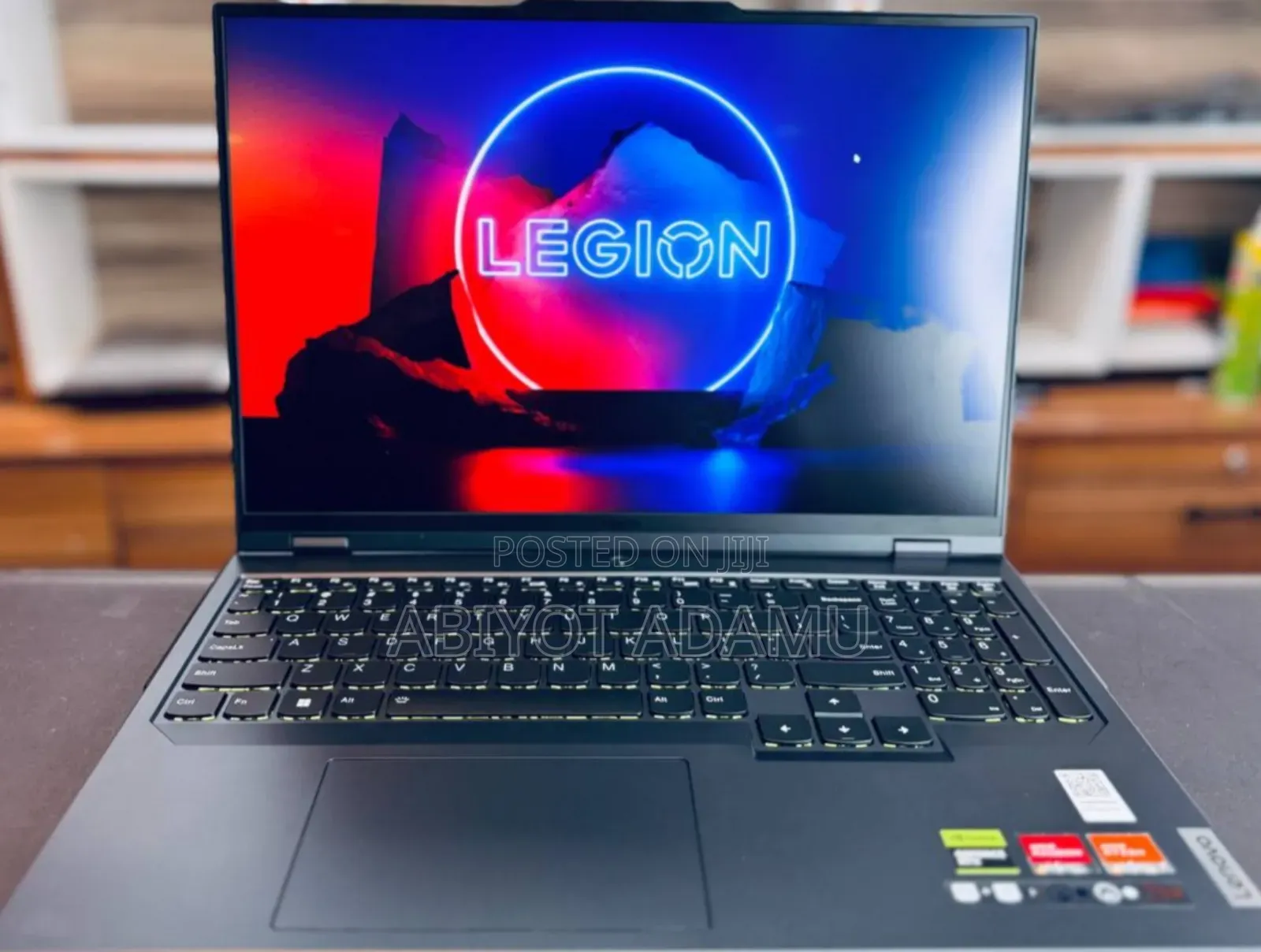 New Laptop Lenovo Legion 5 16GB AMD Ryzen 7 SSD 1T