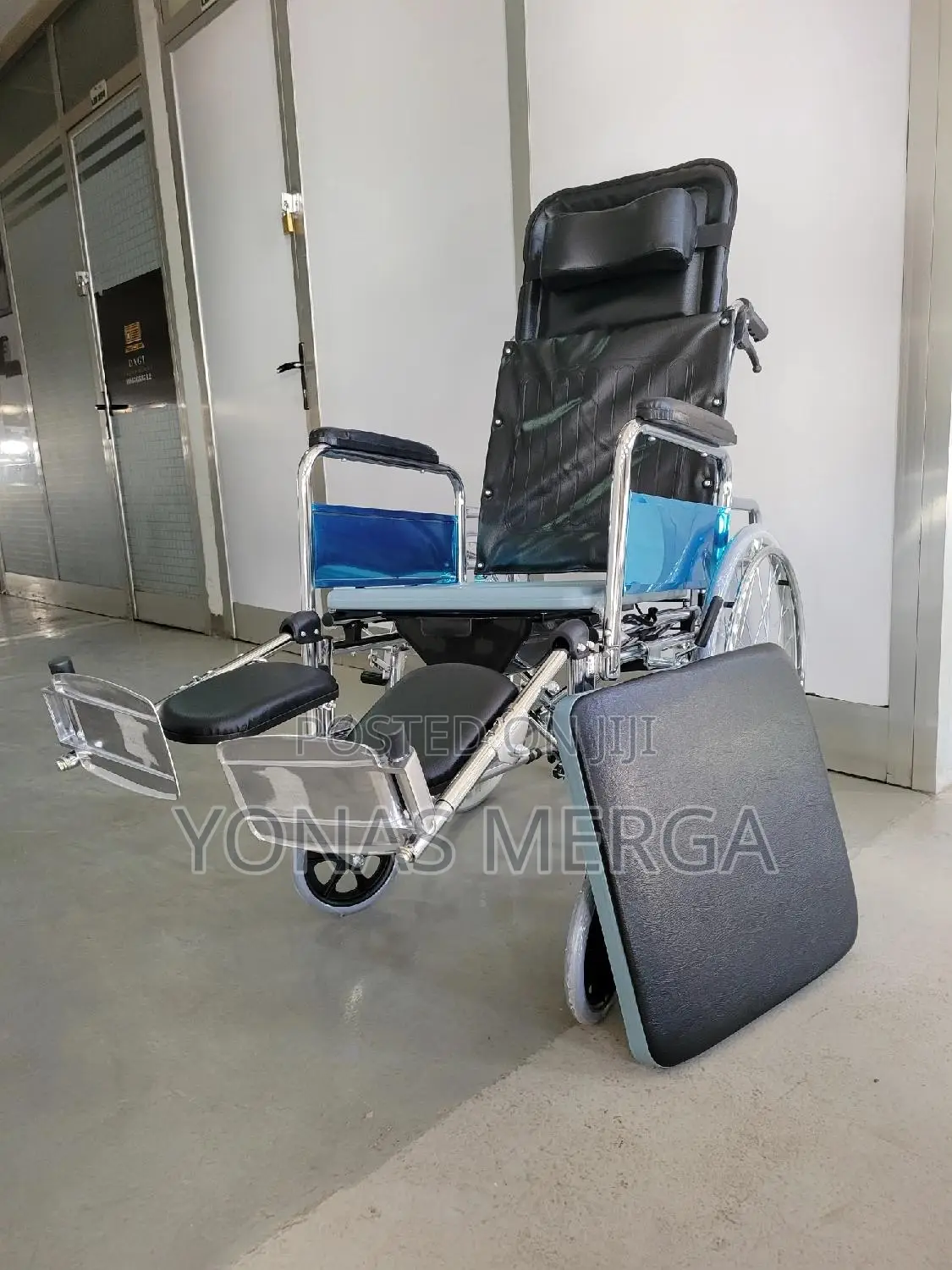 Bedside Commode Wheelchair匯並wheelchair||Portable Bidet Shower Chair