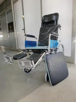 Photo - Bedside Commode Wheelchair匯並wheelchair||Portable Bidet Shower Chair