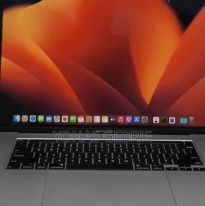 New Laptop Apple MacBook Pro 2019 16GB Intel Core I7 SSD 512GB