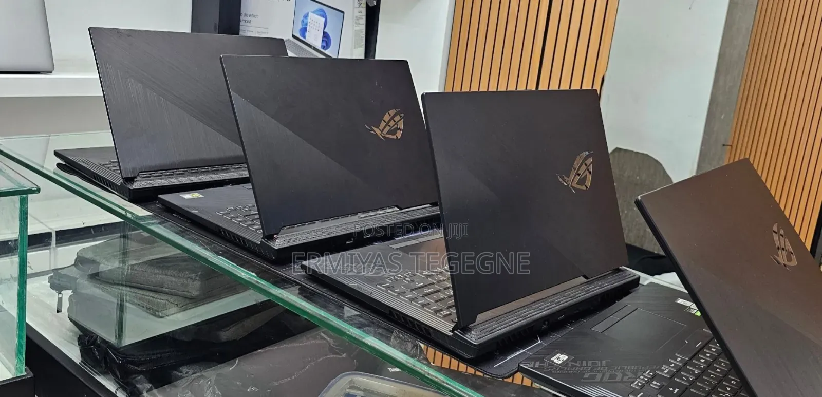 New Laptop Alienware Area-51m 16GB Intel Core I7 SSD 512GB