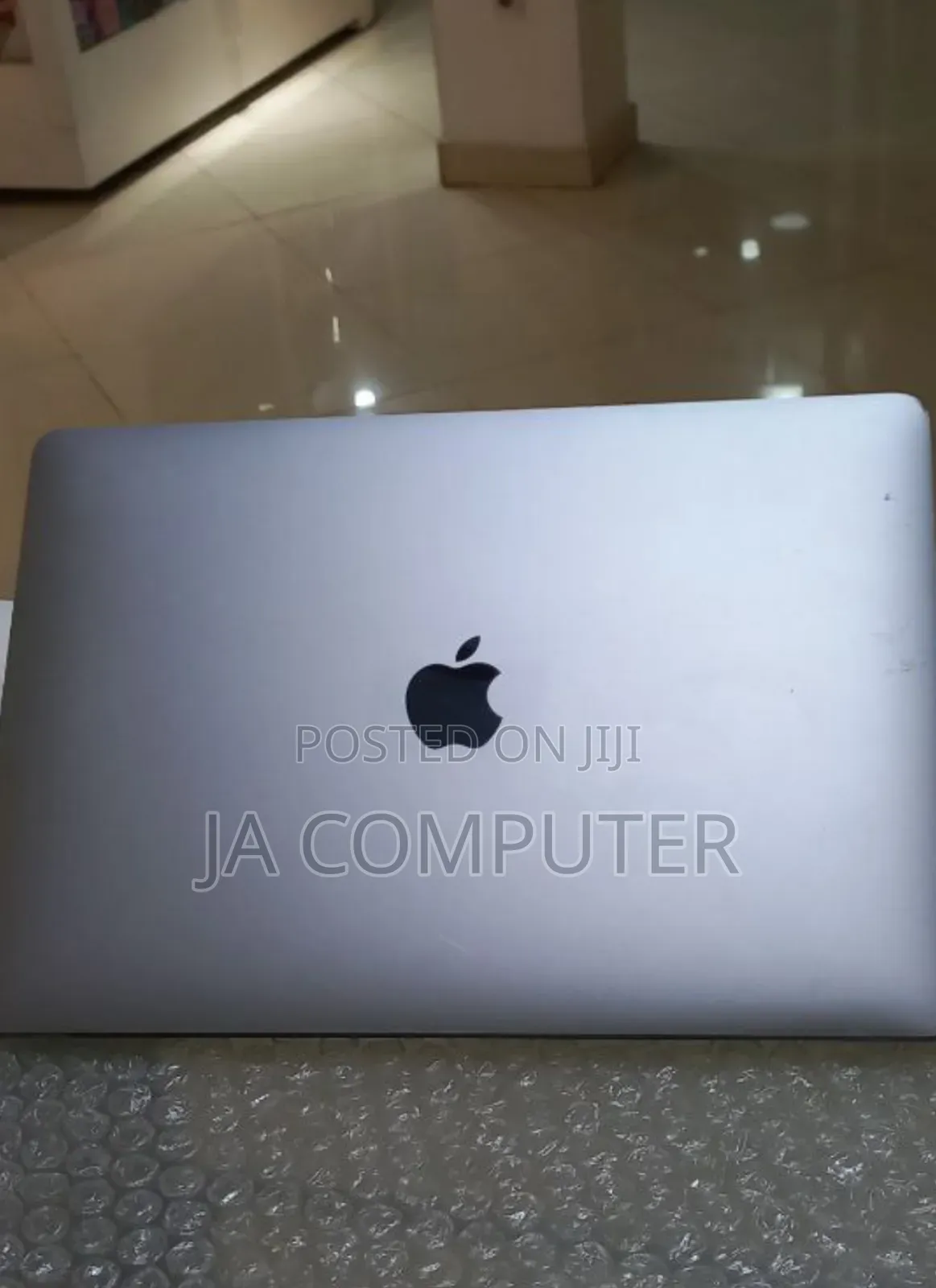 New Laptop Apple MacBook Air 2020 8GB Intel Core I5 SSD 256GB