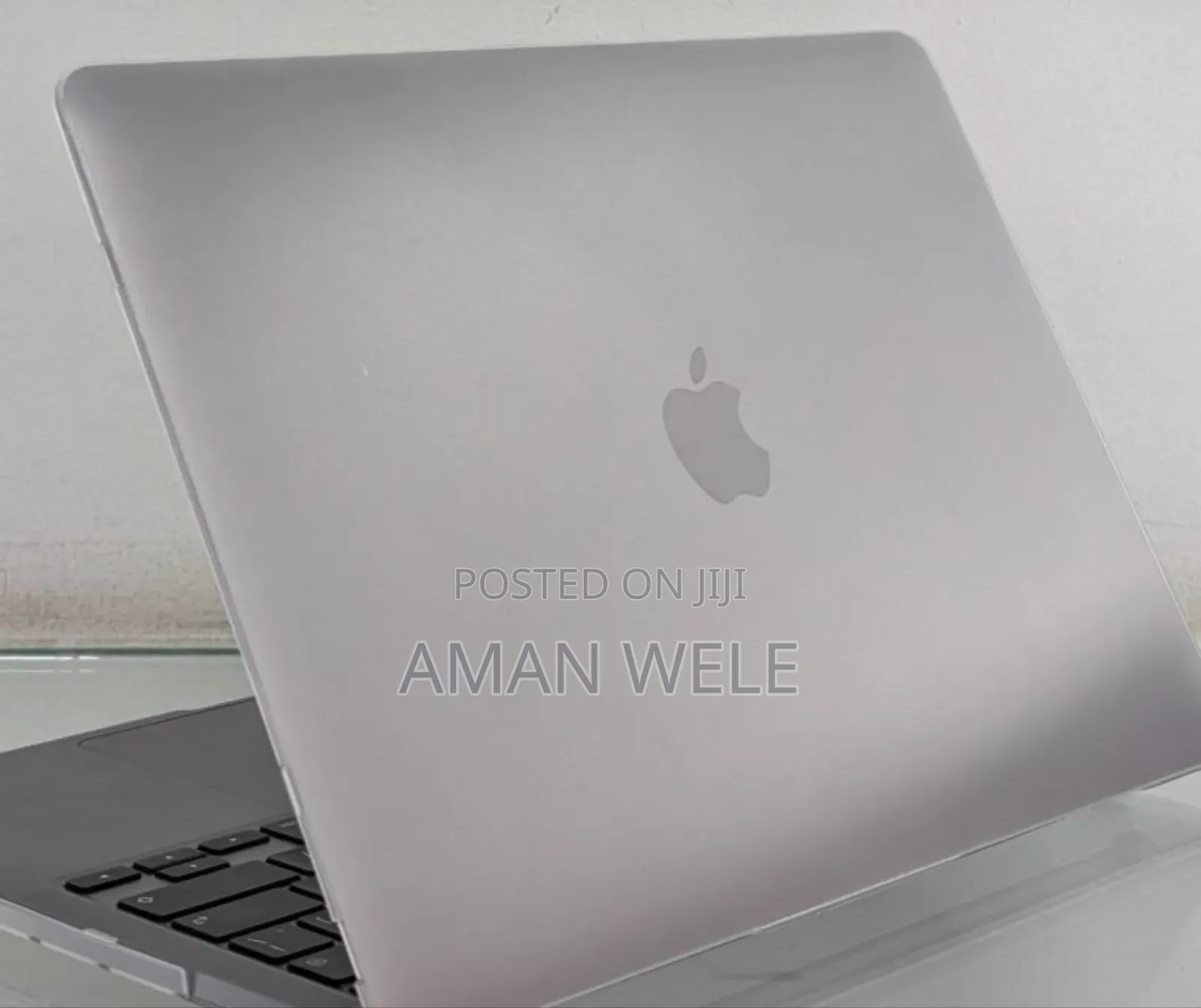 New Laptop Apple MacBook Pro M1 8GB Apple M1 SSD 256GB