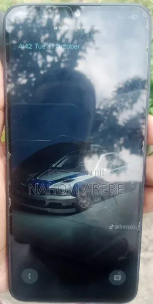 Photo - Samsung Galaxy M14 64 GB Blue