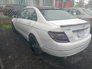 Mercedes-Benz C180 2009 White