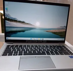 New Laptop HP EliteBook 840 G8 16GB Intel Core I7 SSD 512GB