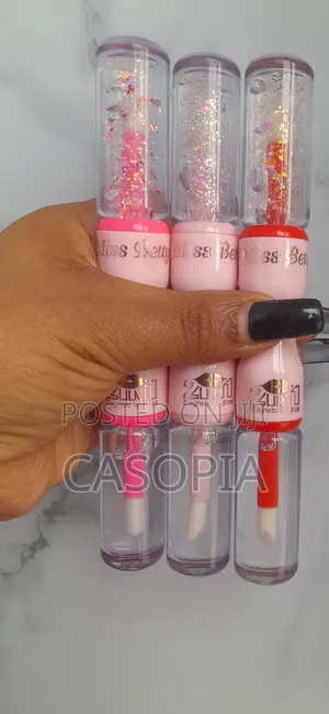 Photo - Miss Betty's 2in1 Lipgloss
