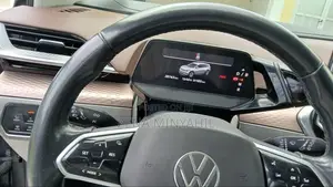 Volkswagen ID.6 2022 Silver