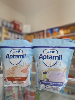 Photo - Aptamil Multigrain Banana Berry Cereal for Babies Aged 7+