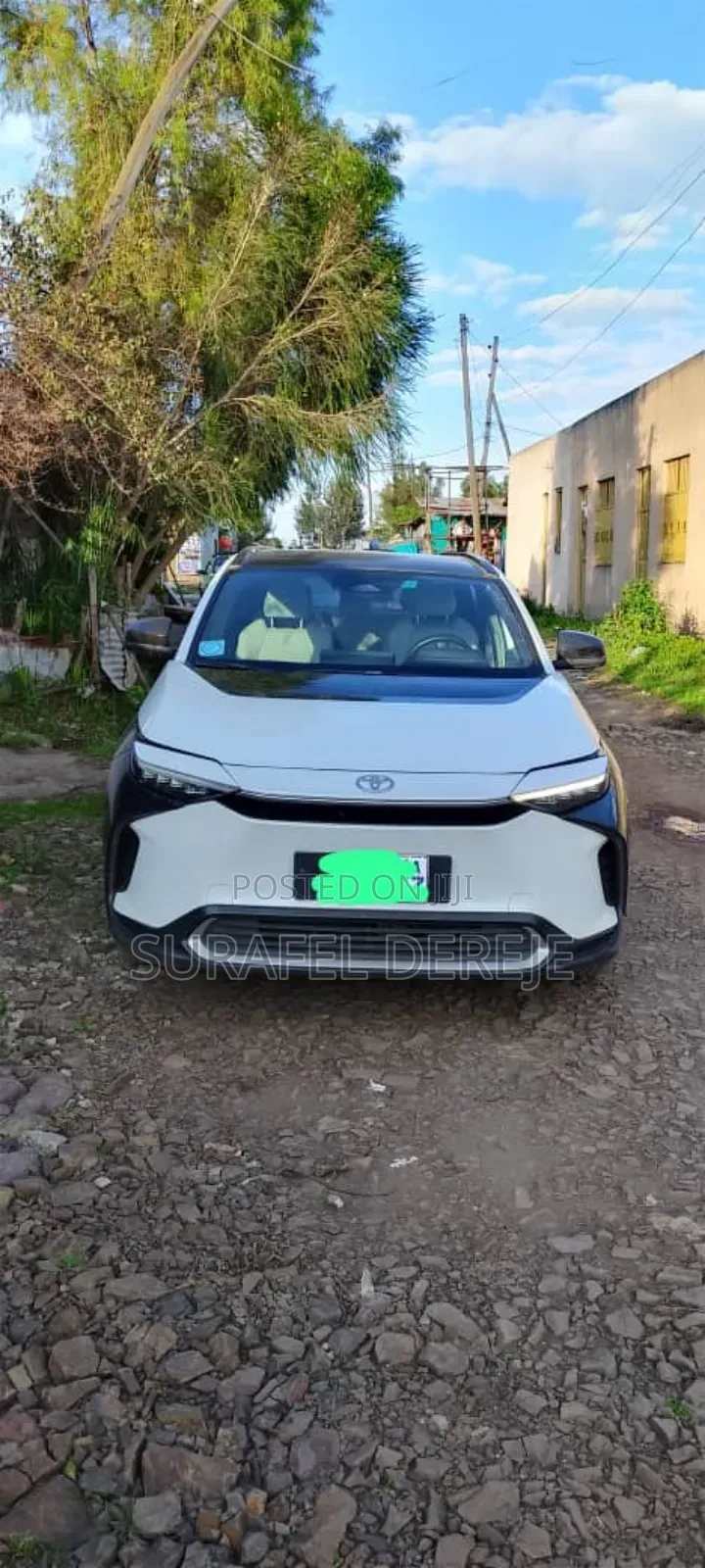 Toyota bZ4X 71.4 kWh FWD 2022 White