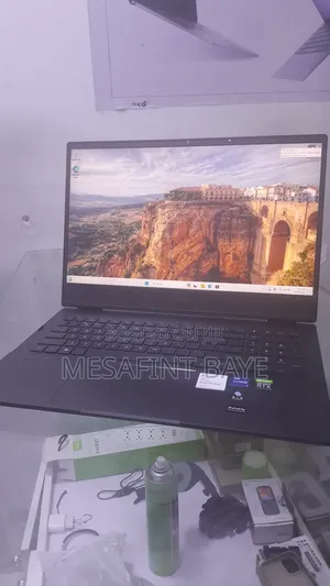 New Laptop HP Omen 16 16GB Intel Core i7 SSD 512GB