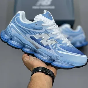 New Balance High Master Quality Smooth Sneakers for You