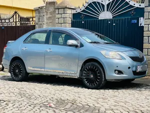 Toyota Yaris 2009 Blue