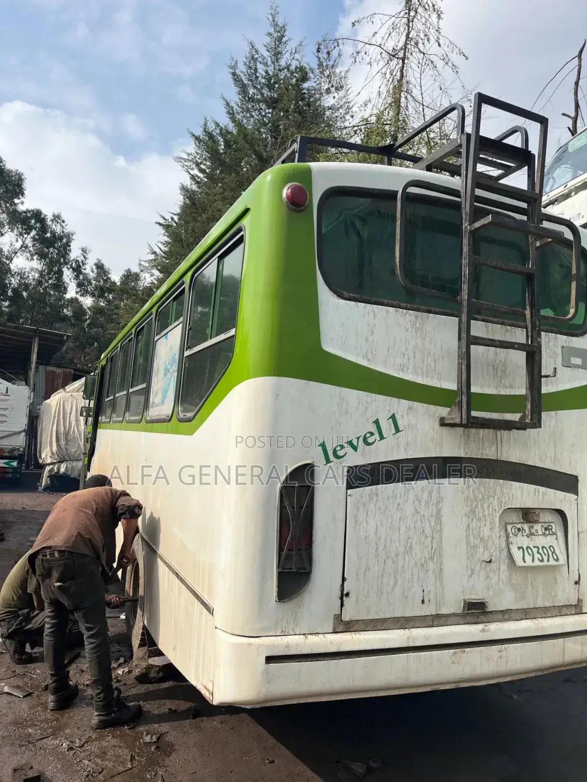 Isuzu NMR 2020 White