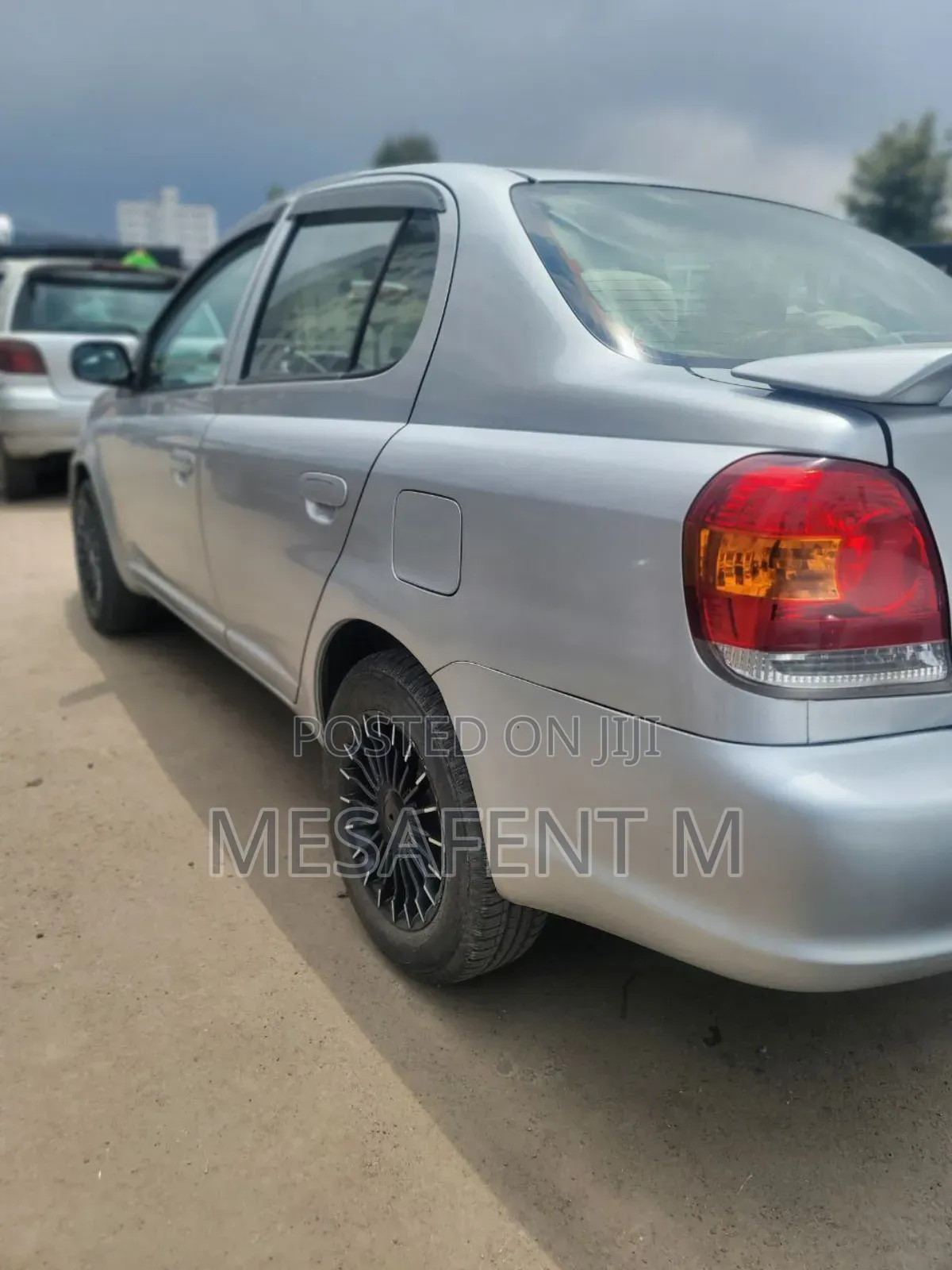 Toyota Platz 2005 Silver