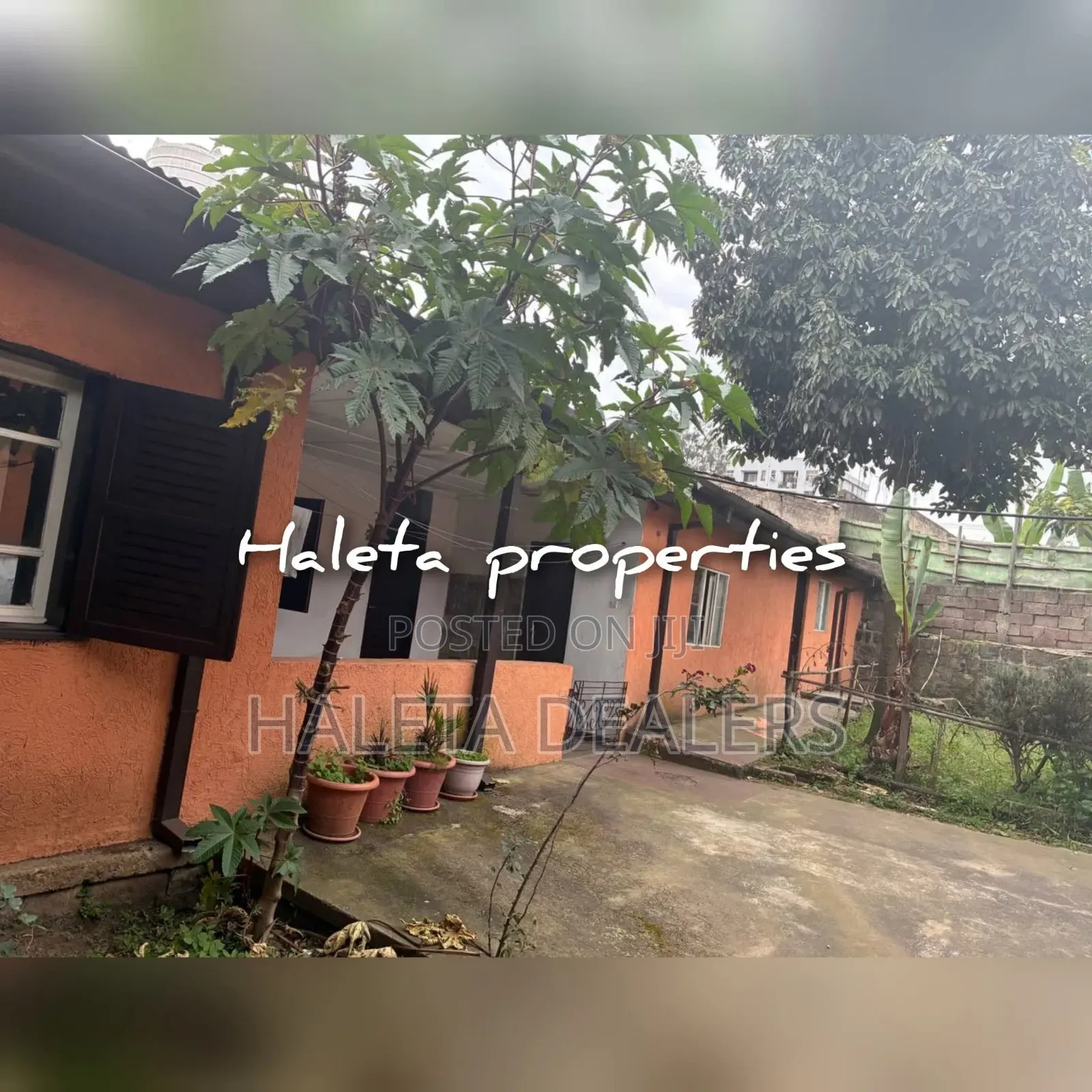 6bdrm House in Yeka for rent