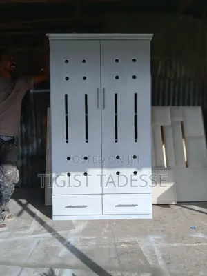 ጫማ መደርደሪያ 1ሜትር *180ሳ.ሜ