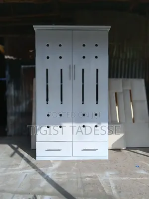 ጫማ መደርደሪያ 1ሜትር *180ሳ.ሜ