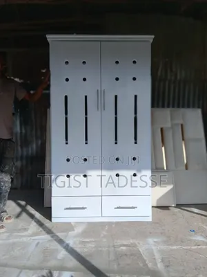 ጫማ መደርደሪያ 1ሜትር *180ሳ.ሜ