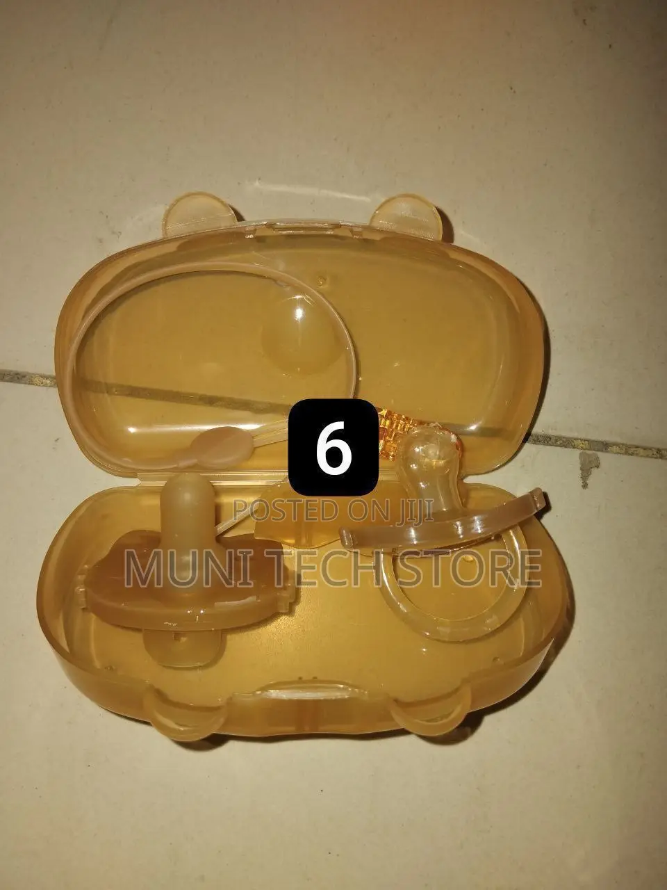 2 in 1 Silicone Pacifier Set With Clip ጡጦ ጫፍ መልክ የቀረበ የእንጀራ እናት