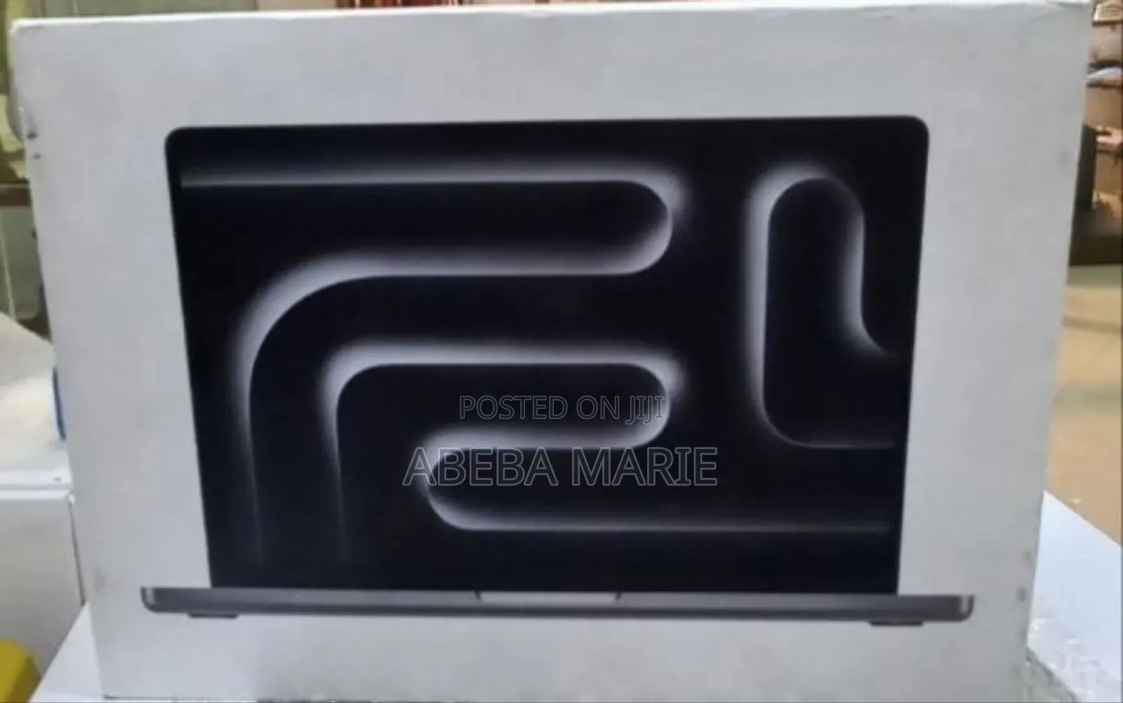 New Laptop Apple MacBook Pro M1 8GB Apple M1 Pro SSD 512GB