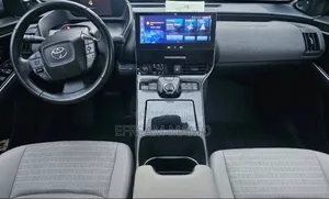 Toyota bZ4X 2024 Gray