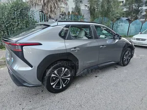 Toyota bZ4X 2024 Gray