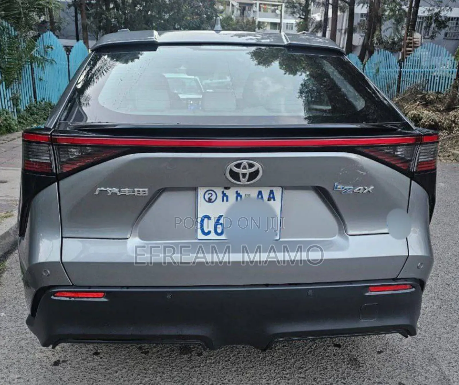 Toyota bZ4X 2024 Gray