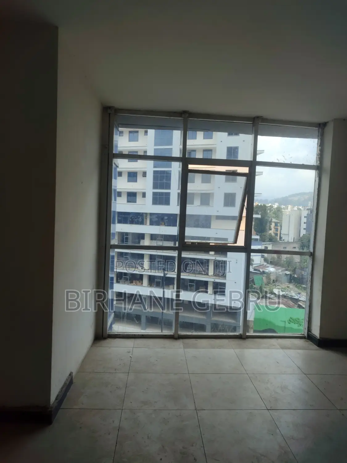 Luxury Space Rent for Office