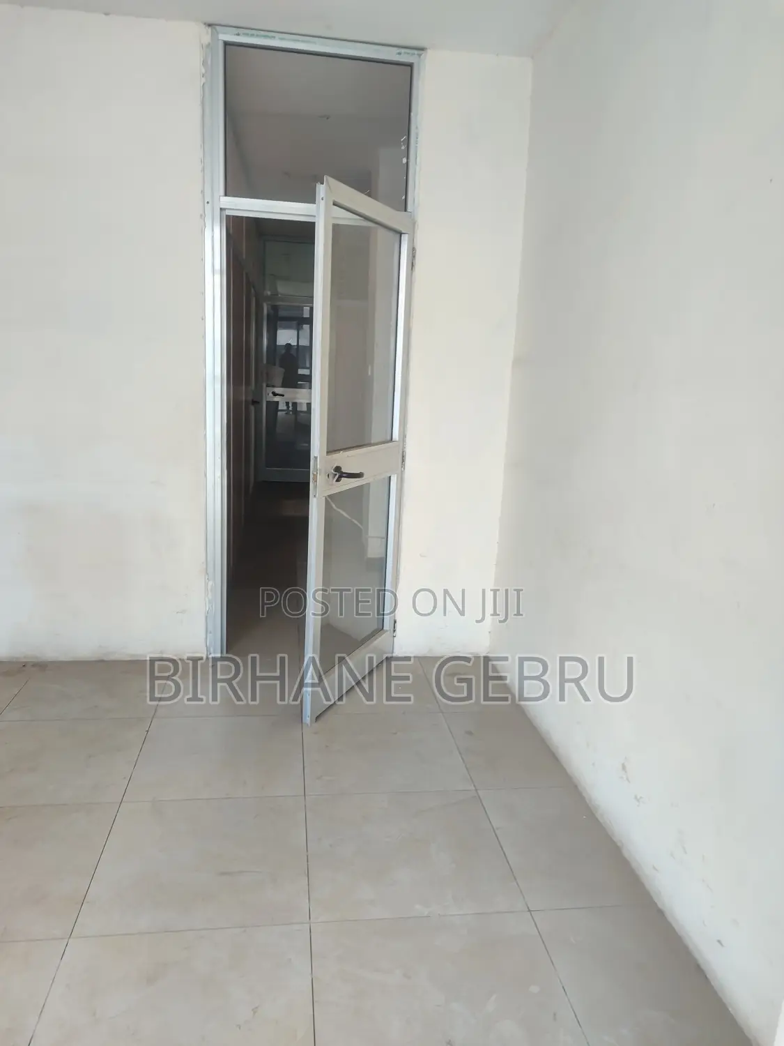 Luxury Space Rent for Office