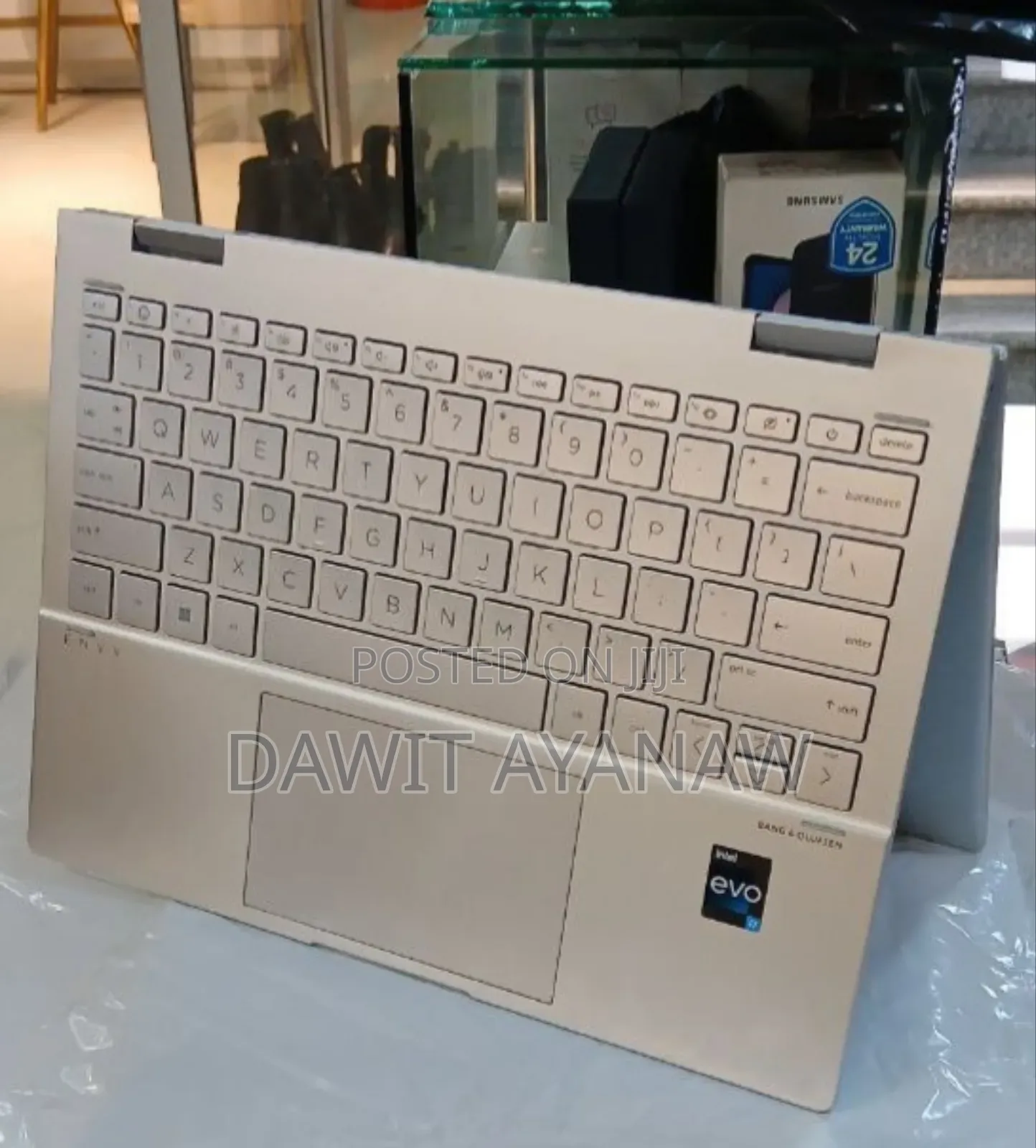 New Laptop HP Envy X360 8GB Intel Core i7 SSD 512GB