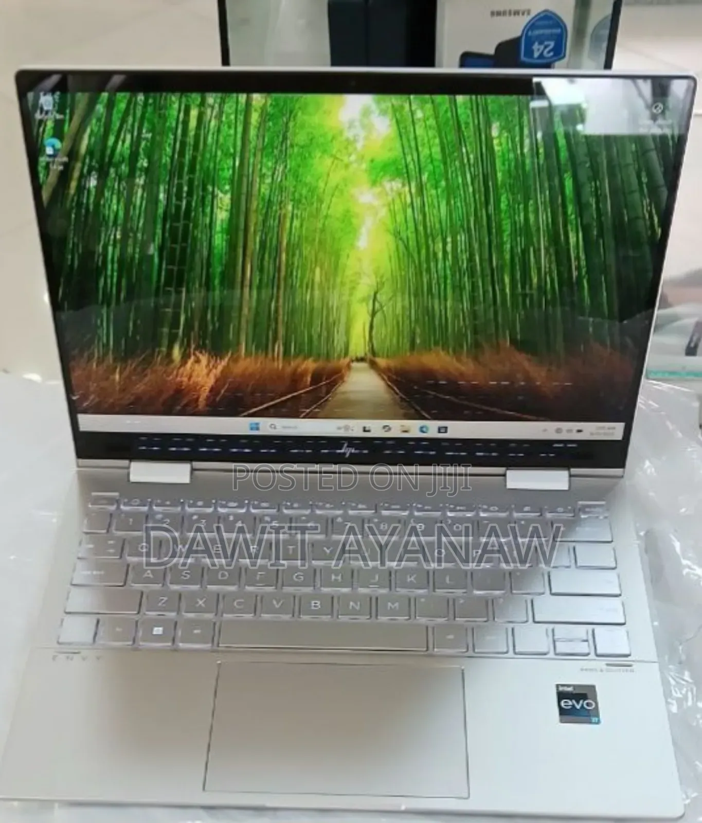 New Laptop HP Envy X360 8GB Intel Core i7 SSD 512GB