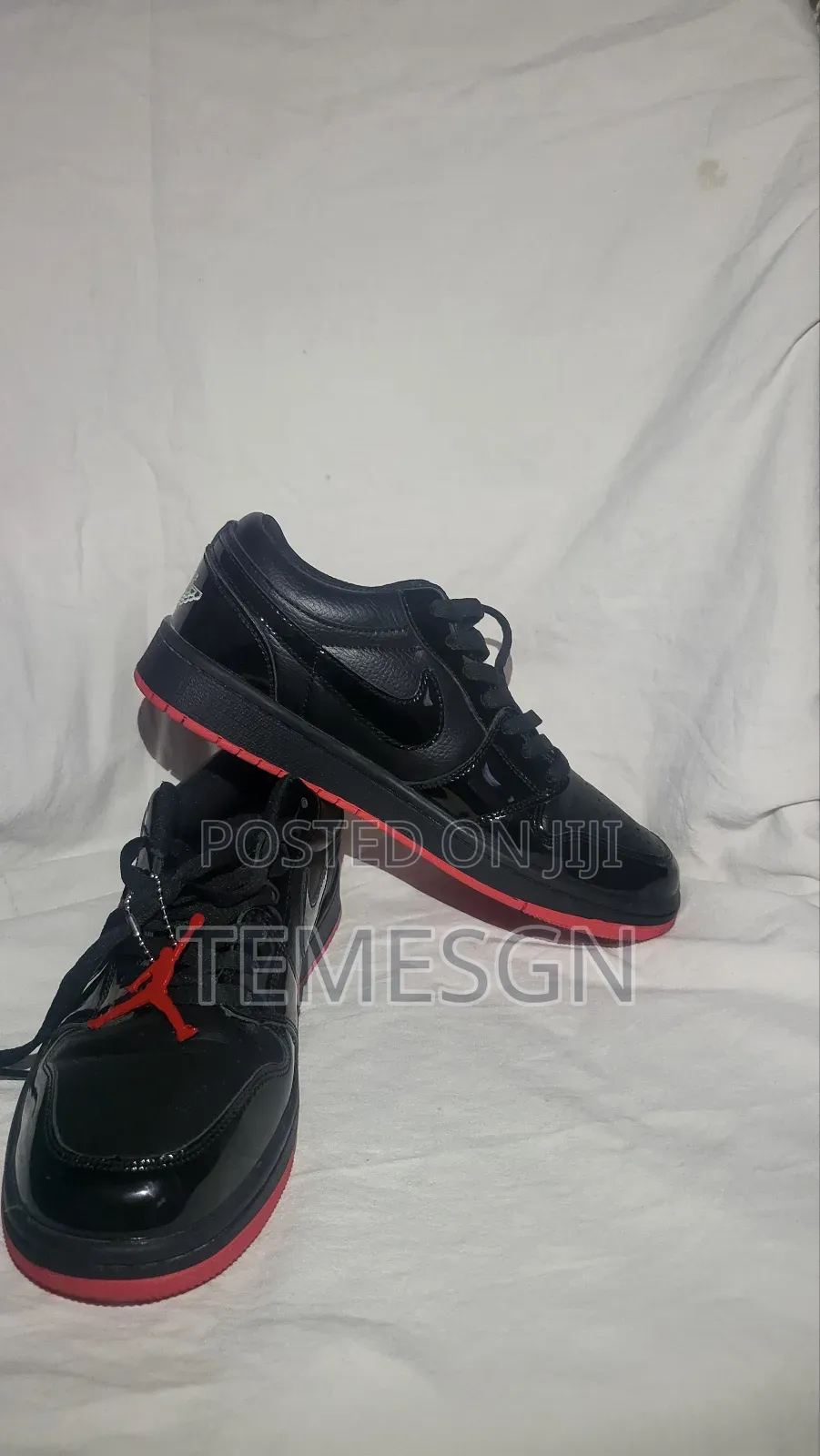 Air Jordan 1 Low Shine