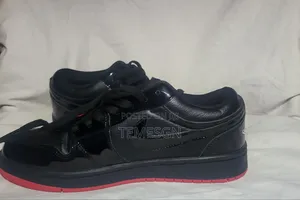 Air Jordan 1 Low Shine