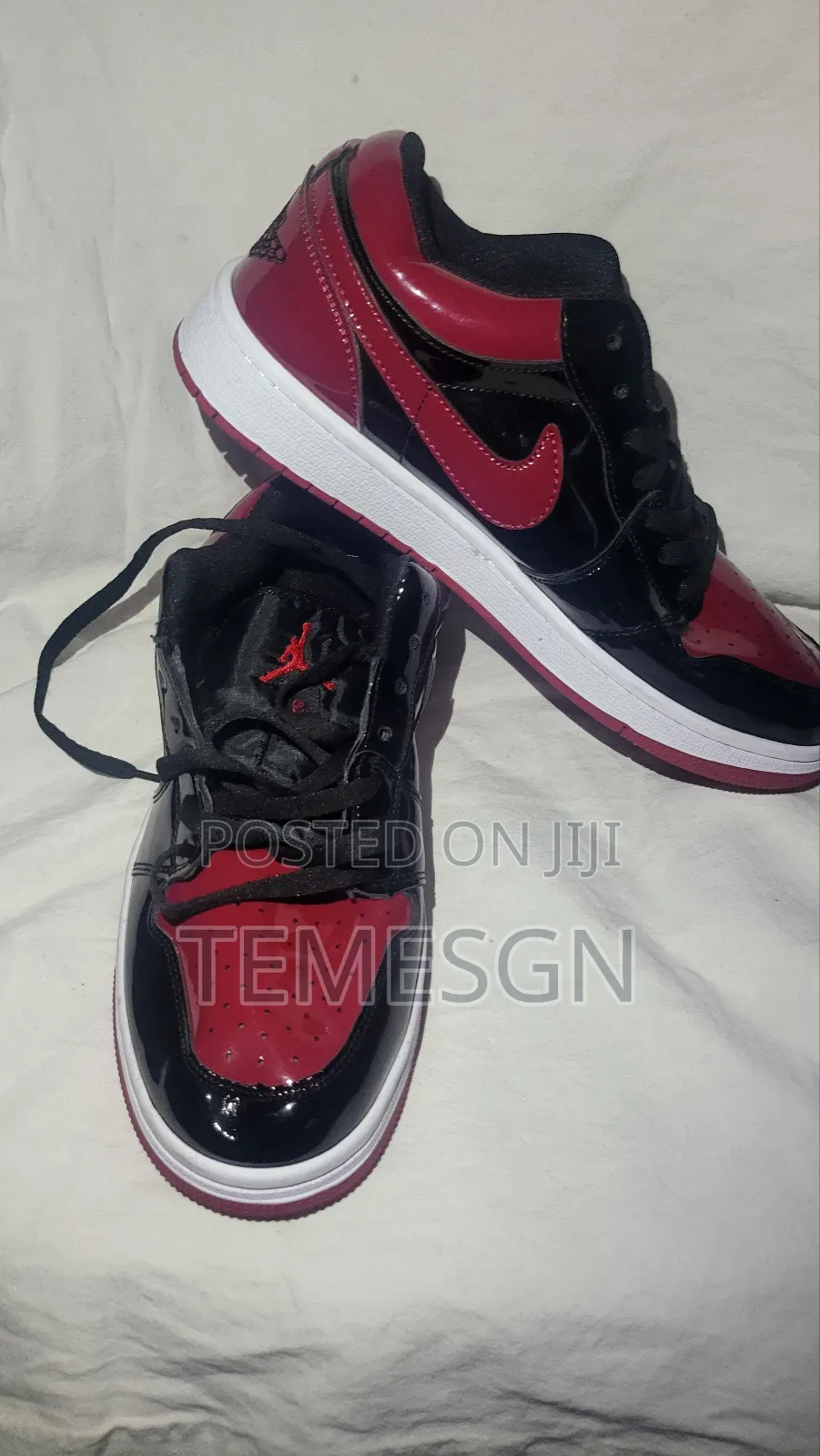 Air Jordan 1 Low Shine