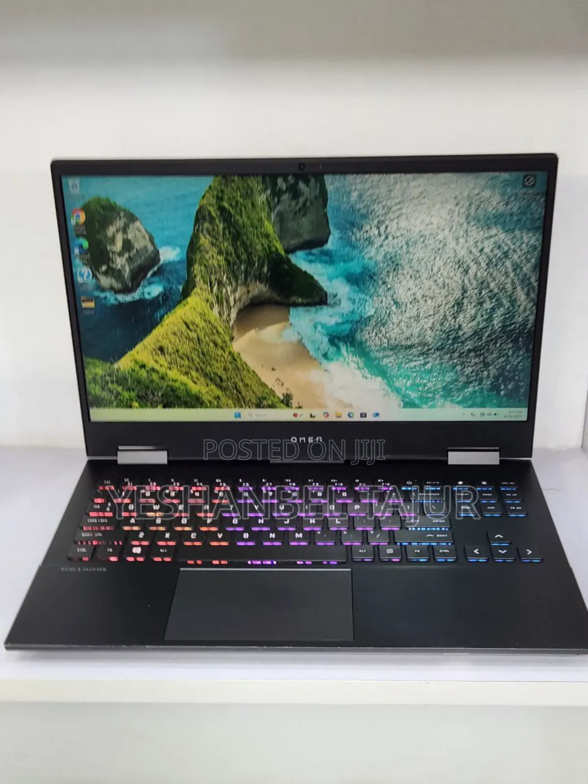 New Laptop HP Omen 15 16GB AMD Ryzen 7 SSD 512GB