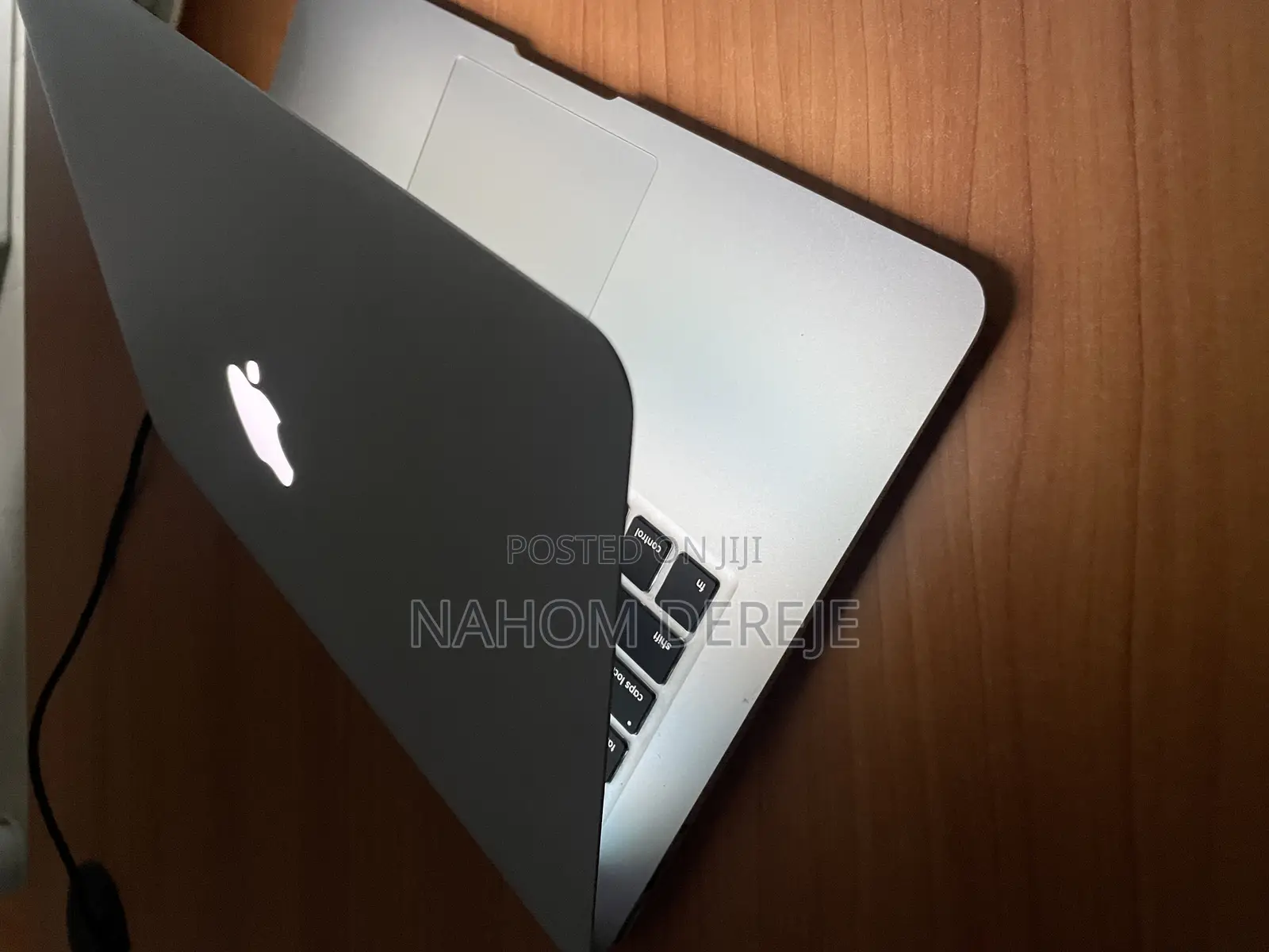 Laptop Apple MacBook Air 2012 8GB Intel Core I5 SSD 128GB