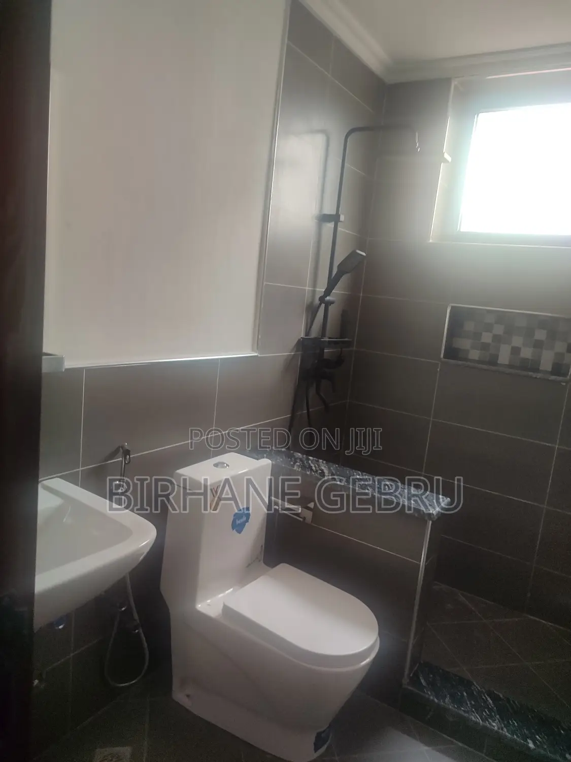 3bdrm Apartment in Luxury Apartiment, Bole for sale