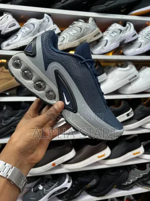 Photo - Air Max Plus Dn Black Dark Smoke Grey